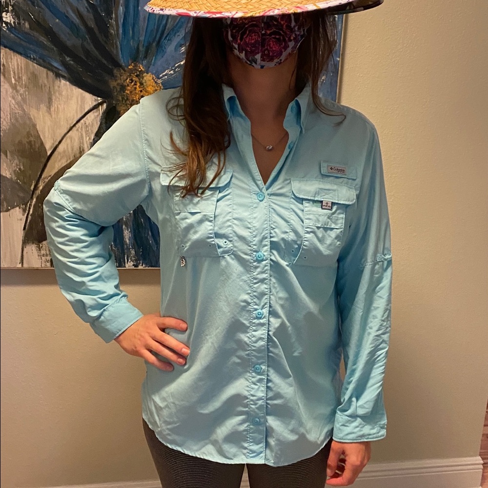 Women’s Columbia PFG Long Sleeve Button-up
